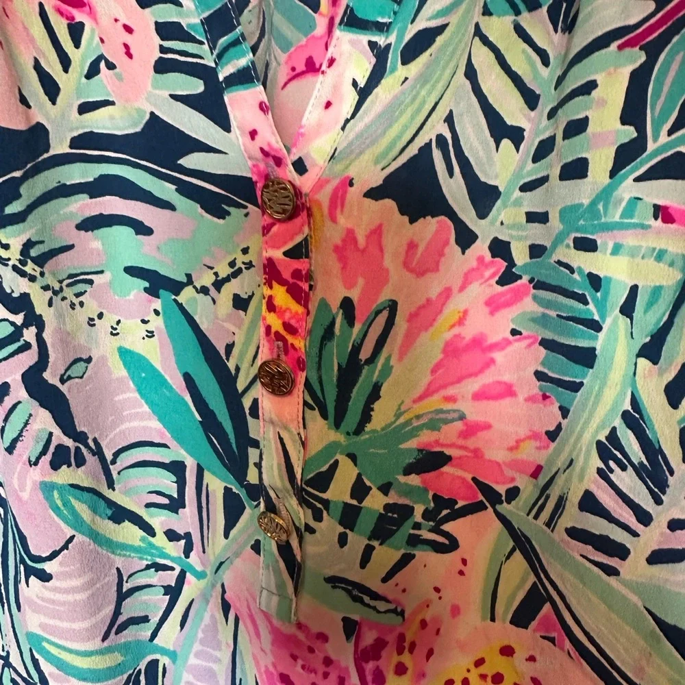 Lilly Pulitzer XL silk blouse. Pink and Green Floral - Picture 3 of 6